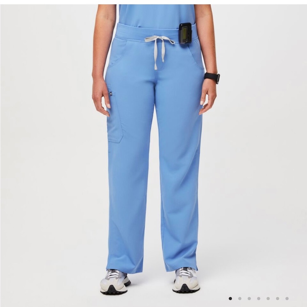 Figs Ceil Blue Kade Cargo Scrub Pants Size Large petite